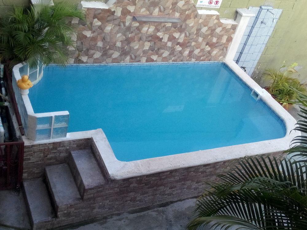 Cabinas Madeleine Puntarenas Buitenkant foto